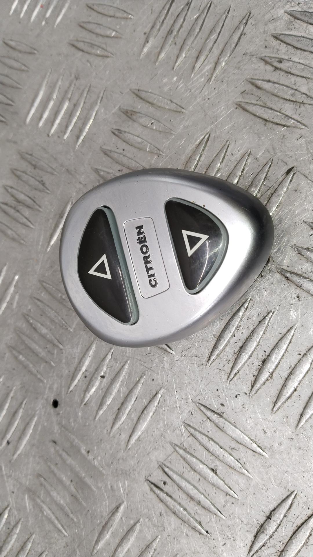 Кнопка переключения режимов подвески Citroen C5 1 купить в России